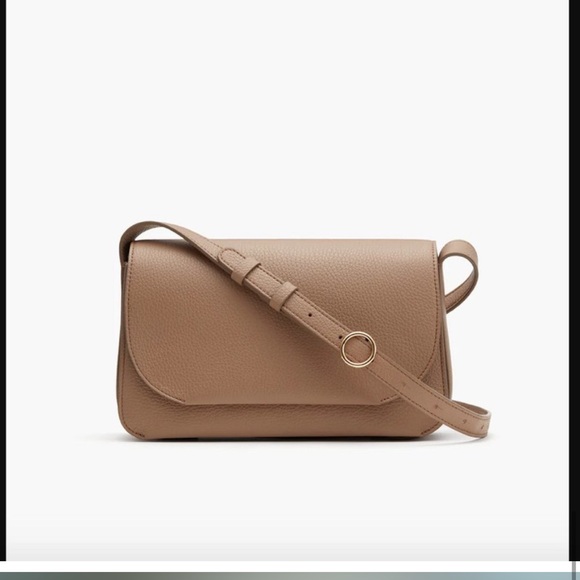 EUC Cuyana Concertina Shoulder Bag in Cappucino - Picture 15 of 15